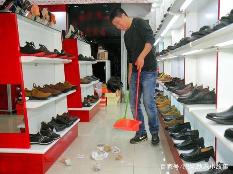 女鞋批发：如何在众多品牌中找到优质产品